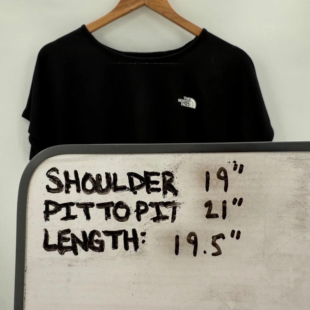 The North Face‎ Womens Black Short Sleeve Athletic Top Key Hole Back Size M - Picture 6 of 6